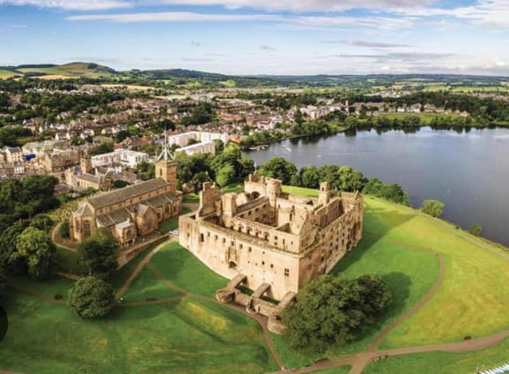 Scandi Style Apartment With Stunning Views Linlithgow Exterior photo